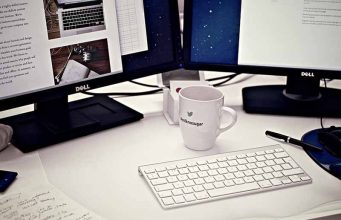 Овечкин вошел в топ-10 списка лучших бомбардиров в истории НХЛ — Новости на Вести.ru