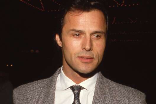 Умер звезда сериала «Династия» и «Все мои дети»