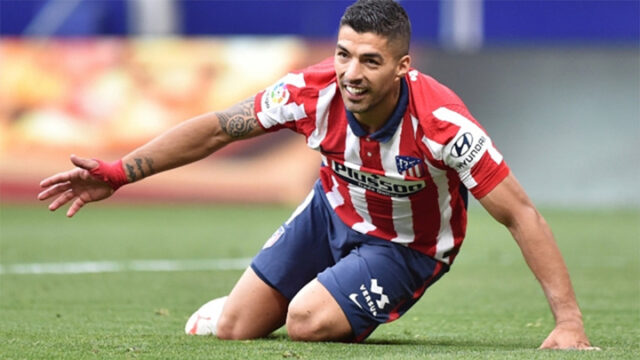 Луис Суарес отправил «Барселону» на девятое место Ла Лиги