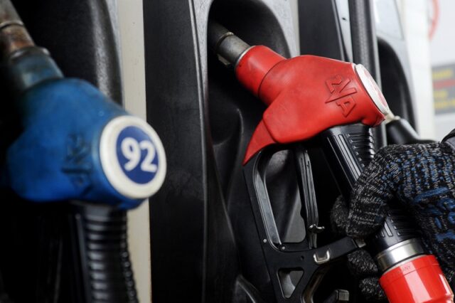 Росстат: С начала ноября дизель на АЗС подорожал более чем на рубль