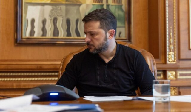 Зеленский: «Мы не можем допустить гибели десятков тысяч наших людей ради возвращения Крыма»