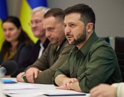 «Политическое землетрясение»: как отставка Ермака скажется на переговорах Украины с США – Axios