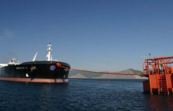 Экспорт нефти морем из РФ установил антирекорд – Bloomberg называет две причины этого