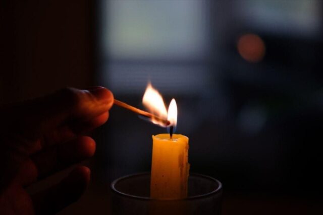 В «Укрэнерго» рассказали, сколько еще могут продолжаться в Украине графики отключений электричества