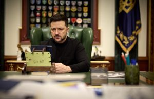 Зеленский готов на референдум по мирному плану, но Путин должен выполнить условие – Axios