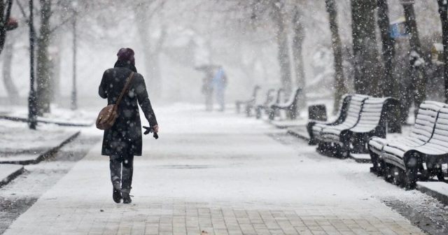 Завтра погода резко изменится: синоптики предупреждают украинцев готовится к сложному дню