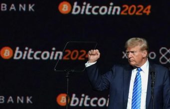 Биткоин обвалился до минимума эпохи Трампа